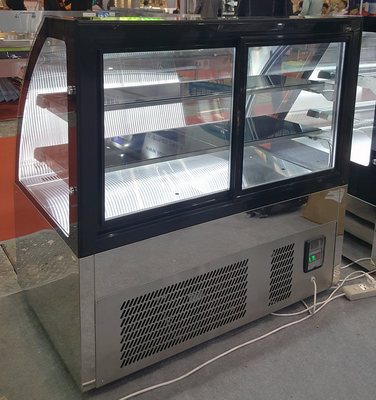 Einsteckkuchen-Anzeigen-Schaukasten-Kühlvorrichtung mit dreifachem glasig-glänzendem Front Glass