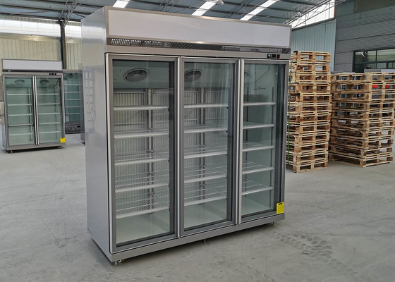 Selbstständiger Kühlvitrine-Gefrierschrank R290 mit 3 Scharnier-Glastüren
